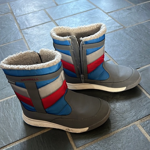 Merrell Snow Boot - Picture 2 of 5